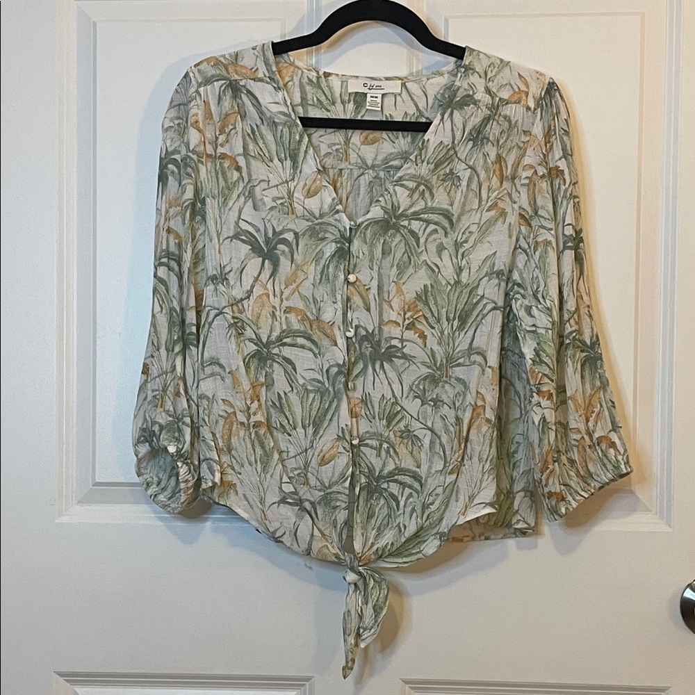 C by one Floral Blouse with Tie Front women’s medium EUC